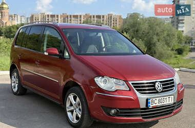 Минивэн Volkswagen Touran 2007 в 