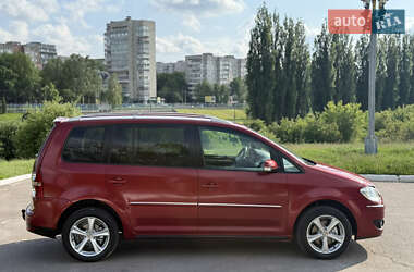 Минивэн Volkswagen Touran 2007 в 