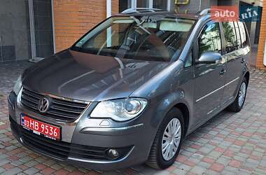 Минивэн Volkswagen Touran 2007 в Белой Церкви