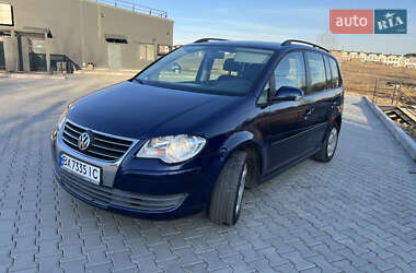 Минивэн Volkswagen Touran 2008 в Хмельницком
