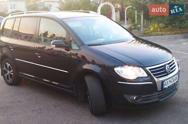 Минивэн Volkswagen Touran 2008 в Харькове