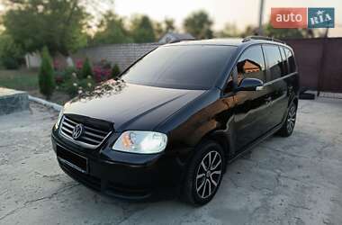 Мінівен Volkswagen Touran 2006 в 