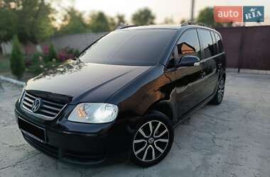 Мінівен Volkswagen Touran 2006 в 