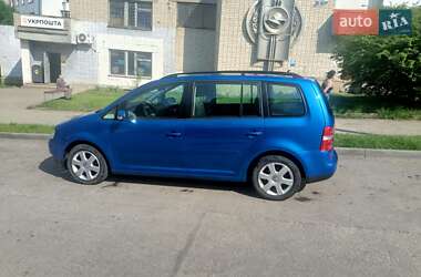 Минивэн Volkswagen Touran 2006 в 