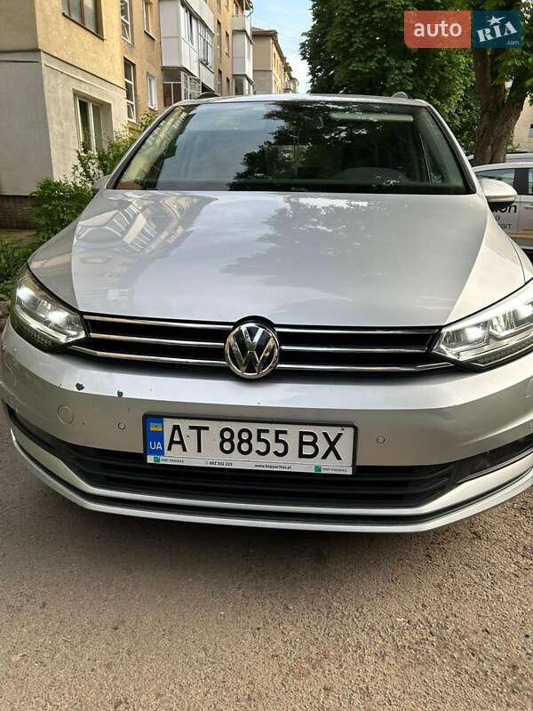 Volkswagen Touran 2019
