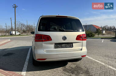 Минивэн Volkswagen Touran 2013 в 
