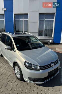 Минивэн Volkswagen Touran 2013 в 