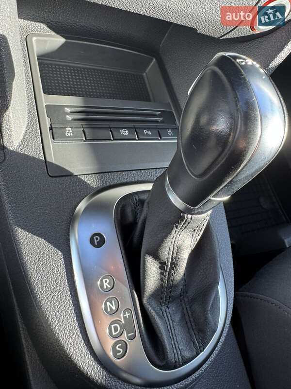 Минивэн Volkswagen Touran 2013 в Ковеле