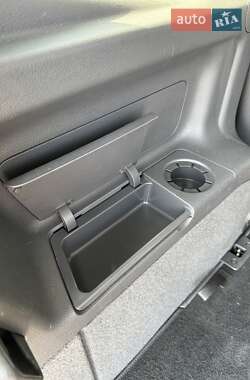 Минивэн Volkswagen Touran 2013 в 
