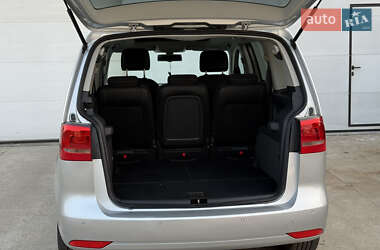 Минивэн Volkswagen Touran 2015 в 