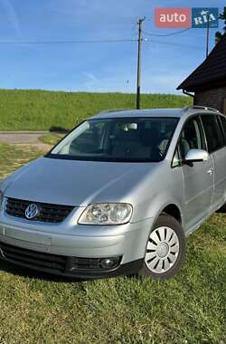 Мінівен Volkswagen Touran 2004 в Рівному