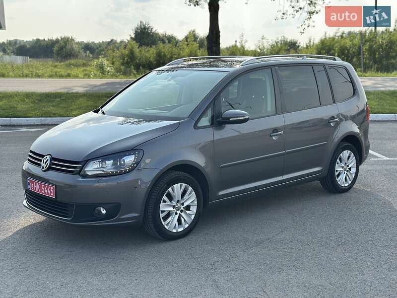 Мінівен Volkswagen Touran 2014 в Луцьку