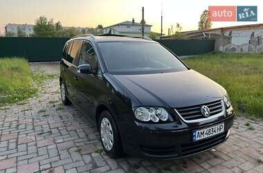 Мінівен Volkswagen Touran 2005 в 