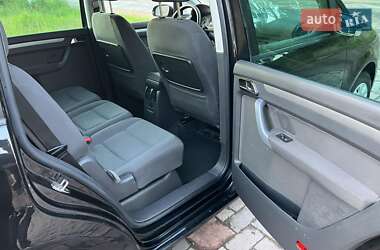 Мінівен Volkswagen Touran 2005 в 