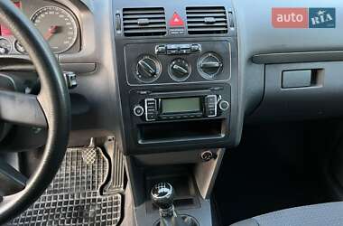 Мінівен Volkswagen Touran 2005 в 