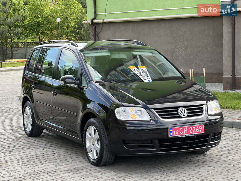 Мінівен Volkswagen Touran 2006 в Івано-Франківську