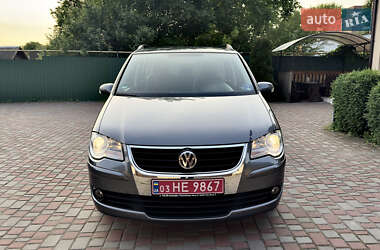 Мінівен Volkswagen Touran 2008 в 