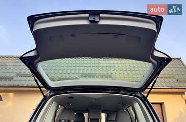 Мінівен Volkswagen Touran 2008 в 
