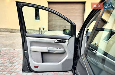 Мінівен Volkswagen Touran 2008 в 