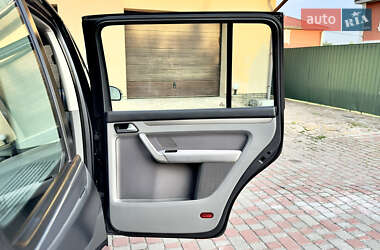 Мінівен Volkswagen Touran 2008 в 