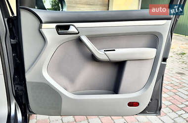 Мінівен Volkswagen Touran 2008 в 