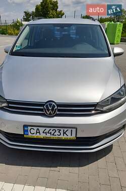 Микровэн Volkswagen Touran 2020 в Умани