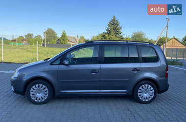 Минивэн Volkswagen Touran 2006 в 