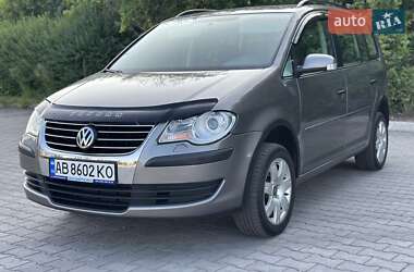 Мінівен Volkswagen Touran 2008 в 