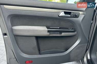 Мінівен Volkswagen Touran 2008 в 