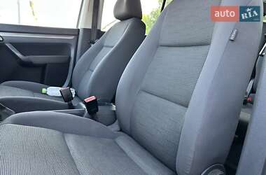Мінівен Volkswagen Touran 2008 в 