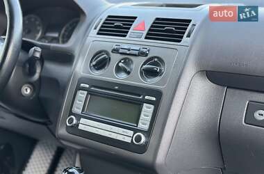Мінівен Volkswagen Touran 2008 в 
