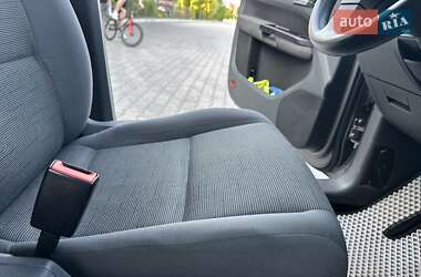 Мінівен Volkswagen Touran 2008 в 