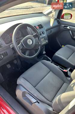 Минивэн Volkswagen Touran 2006 в 