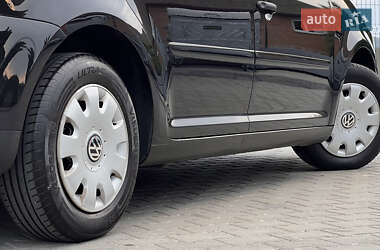 Минивэн Volkswagen Touran 2005 в 