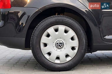 Минивэн Volkswagen Touran 2005 в 