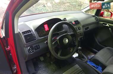 Мінівен Volkswagen Touran 2006 в 