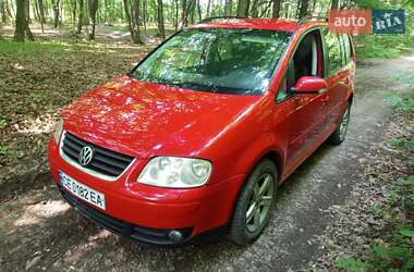 Мінівен Volkswagen Touran 2006 в 