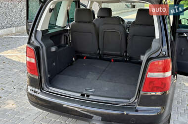 Минивэн Volkswagen Touran 2005 в 