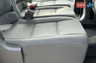 Минивэн Volkswagen Touran 2005 в 