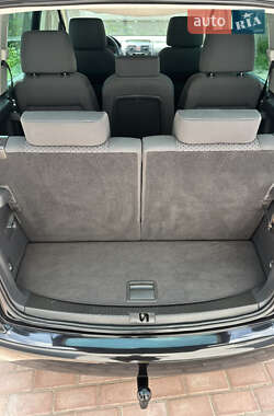 Минивэн Volkswagen Touran 2006 в 