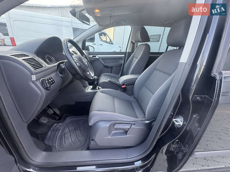 Минивэн Volkswagen Touran 2014 в Коломые