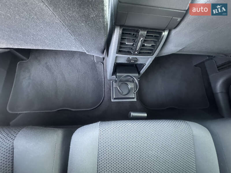 Минивэн Volkswagen Touran 2014 в Коломые