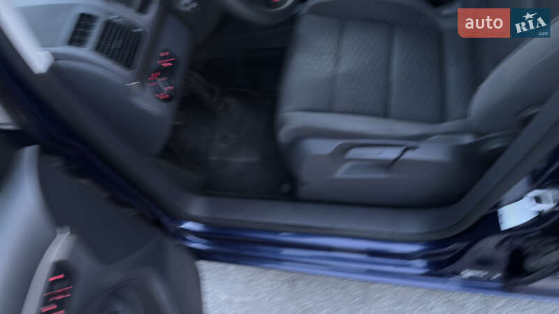 Минивэн Volkswagen Touran 2008 в Шепетовке