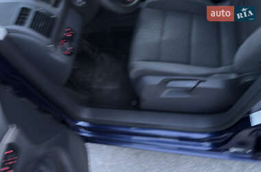 Минивэн Volkswagen Touran 2008 в 