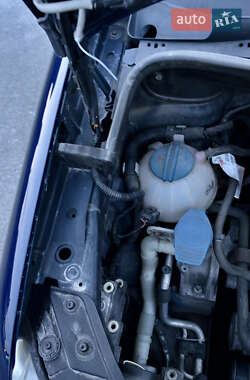 Минивэн Volkswagen Touran 2008 в 