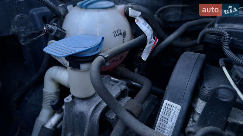 Минивэн Volkswagen Touran 2008 в Шепетовке