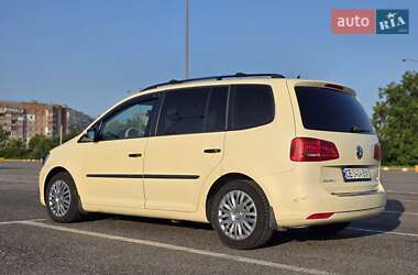 Минивэн Volkswagen Touran 2013 в Черновцах