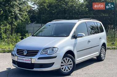 Минивэн Volkswagen Touran 2008 в Хмельницком