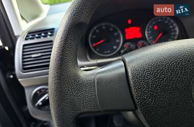 Минивэн Volkswagen Touran 2009 в 