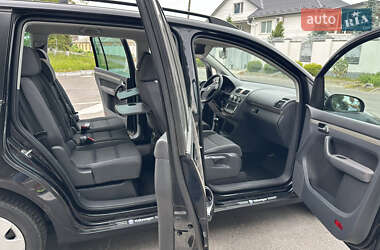 Минивэн Volkswagen Touran 2008 в 